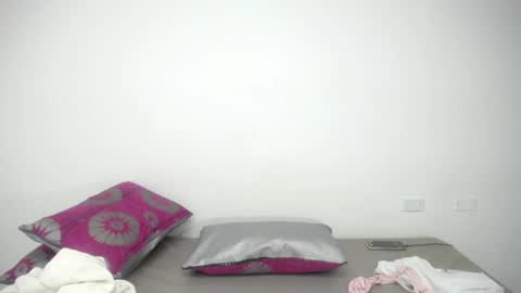 Snapshot of crazyonme chatting on 15, 6, 2026 diosalinda online show from 15, 6, 2026