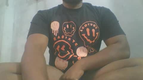 Snapshot of crazzy_booy chatting on 1, 2, 2026 crazzy_booy online show from 1, 2, 2026