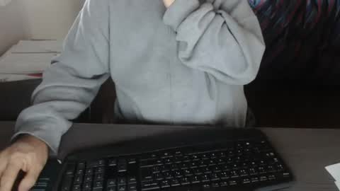 Creamormilk online show from 6, 10, 2025