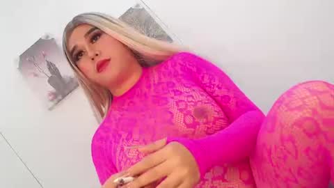 A S H L Y online show from 5, 2, 2026