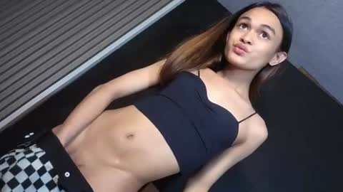 Delilah online show from 25, 6, 2026