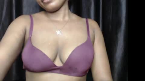 venessa online show from 19, 5, 2026