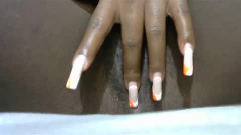 Snapshot of creamybabee chatting on 14, 1, 2025 queen online show from 14, 1, 2025