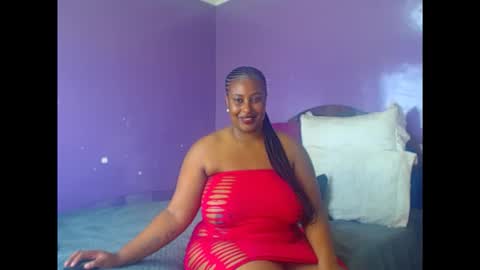 CreamyLea online show from 15, 12, 2025