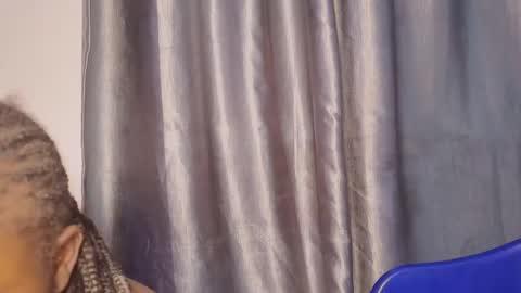 creamyposh1 online show from 14, 10, 2025