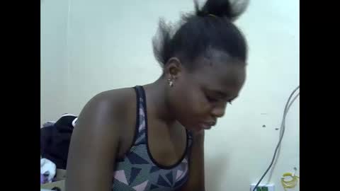 Snapshot of creamyypussyy chatting on 2, 3, 2026 creamyypussyy online show from 2, 3, 2026