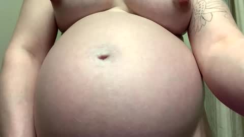 Breed me daddy  online show from 9, 2, 2026