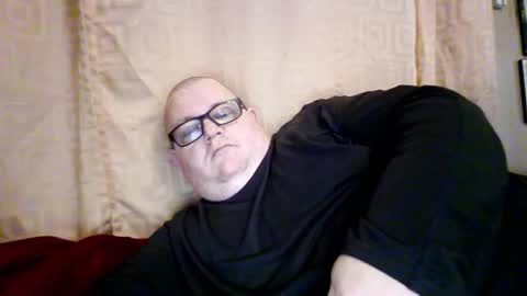 Snapshot of creeeping_death chatting on 2, 2, 2026 The hopeless romantic online show from 2, 2, 2026