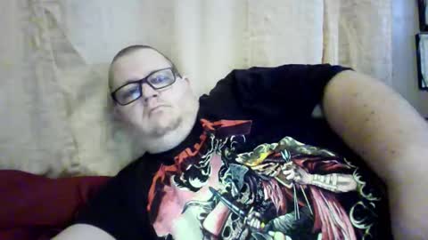 Snapshot of creeeping_death chatting on 9, 2, 2026 The hopeless romantic online show from 9, 2, 2026