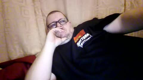 Snapshot of creeeping_death chatting on 16, 2, 2026 The hopeless romantic online show from 16, 2, 2026