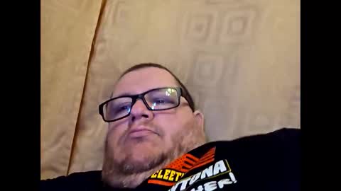 Snapshot of creeeping_death chatting on 21, 2, 2026 The hopeless romantic online show from 21, 2, 2026