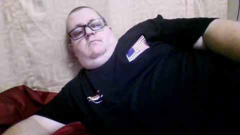 Snapshot of creeeping_death chatting on 3, 3, 2026 The hopeless romantic online show from 3, 3, 2026