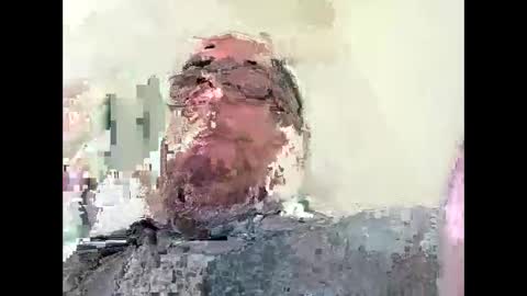 Snapshot of creeeping_death chatting on 16, 3, 2026 The hopeless romantic online show from 16, 3, 2026