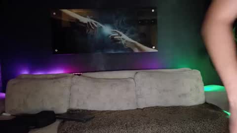 CRHISTIAN online show from 17, 4, 2026