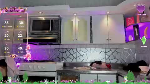 Snapshot of crisozzz chatting on 19, 6, 2026 Cristina Onazis online show from 19, 6, 2026