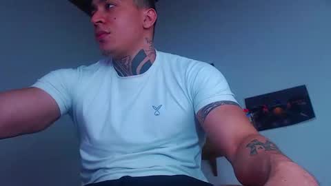 Cristopher online show from 25, 2, 2025