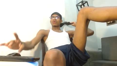 criss_zuri online show from 27, 11, 2025