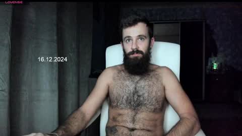 Snapshot of crissstud chatting on 19, 12, 2024 Criss online show from 19, 12, 2024