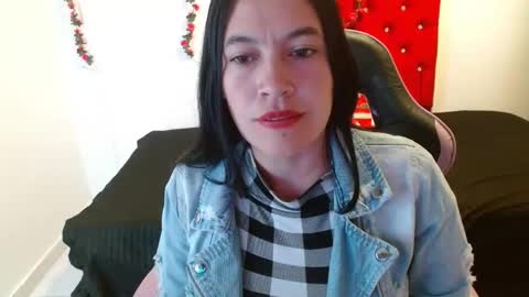 cristal541658 online show from 12, 1, 2026