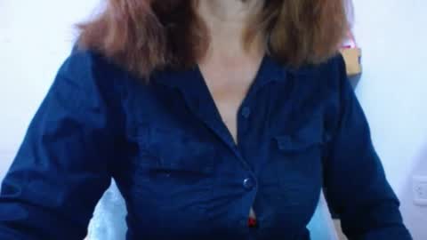 Snapshot of cristal_collins1 chatting on 18, 1, 2025 cristal_collins1 online show from 18, 1, 2025