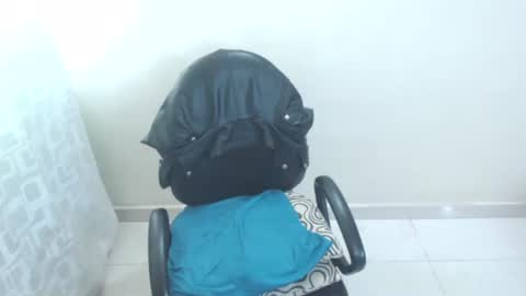 HI online show from 4, 10, 2025