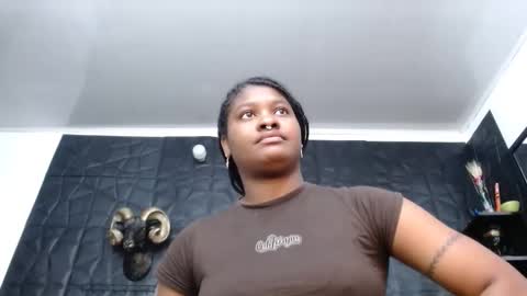 Snapshot of cristal_smith06 chatting on 23, 2, 2026 Hanna online show from 23, 2, 2026