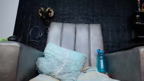 Snapshot of cristal_smith06 chatting on 25, 2, 2026 Hanna online show from 25, 2, 2026