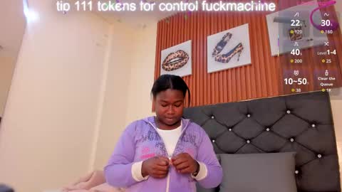 cristale69 online show from 17, 9, 2025