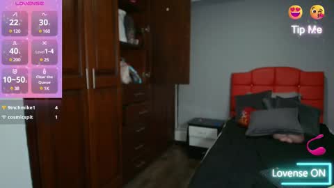 CRISTAL MILF online show from 6, 3, 2025