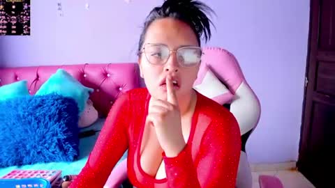 Snapshot of cristaln07 chatting on 15, 6, 2026 Natis online show from 15, 6, 2026