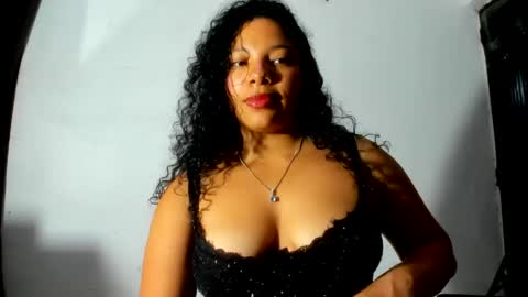 cristal online show from 13, 5, 2026