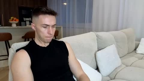 CristianoHailey online show from 7, 3, 2025