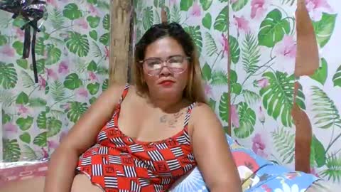 cristine316 online show from 28, 2, 2025