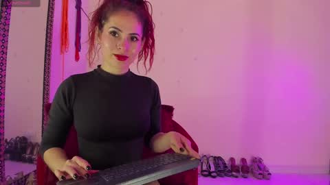 Cristin online show from 13, 2, 2025