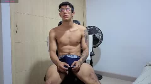 cristopher23  online show from 25, 7, 2026