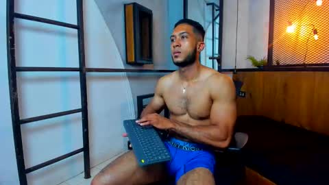 cristopher_belmont online show from 2, 12, 2025