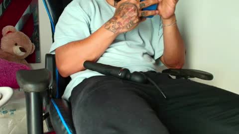 Snapshot of cristopher_here chatting on 2, 3, 2026 CRISTOPHER online show from 2, 3, 2026