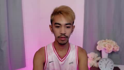 Snapshot of crocodale chatting on 10, 11, 2025 crocodale online show from 10, 11, 2025