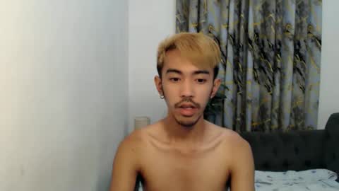 Snapshot of crocodale chatting on 20, 11, 2025 crocodale online show from 20, 11, 2025