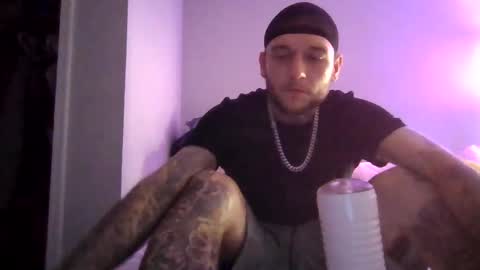 cruz815 online show from 18, 12, 2025