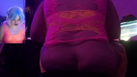 ChrysiCreambunnmommy online show from 8, 11, 2025