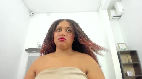 Snapshot of crystal_butterfly1 chatting on 10, 1, 2025 crystal_butterfly1 online show from 10, 1, 2025