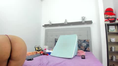 Snapshot of crystal_butterfly1 chatting on 14, 1, 2025 crystal_butterfly1 online show from 14, 1, 2025