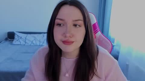 Snapshot of crystalblaze_ chatting on 9, 4, 2026 Grace online show from 9, 4, 2026