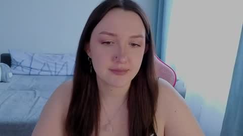 Snapshot of crystalblaze_ chatting on 15, 4, 2026 Grace online show from 15, 4, 2026