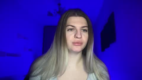 crystalblush01 online show from 11, 4, 2026