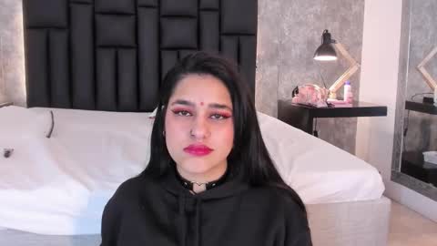 Crystal online show from 10, 11, 2025