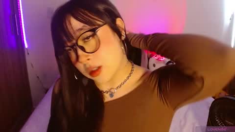 Olivia  online show from 31, 5, 2026
