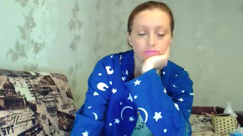 CrystallAngel online show from 3, 2, 2026