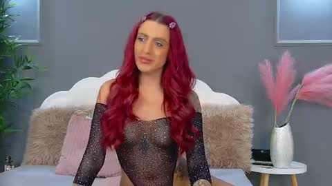 Snapshot of crystallred chatting on 8, 7, 2026 crystallred online show from 8, 7, 2026